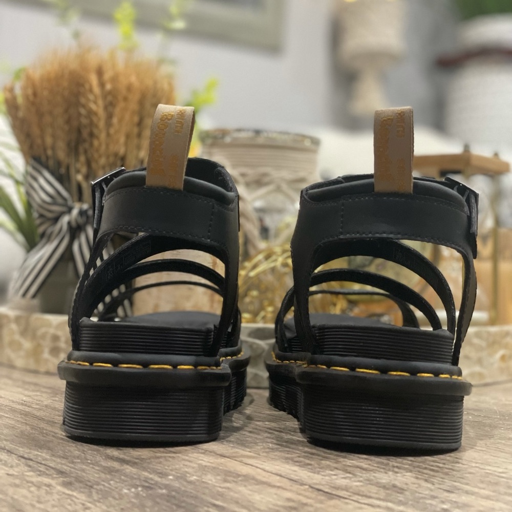 🆕 Dr. Martens Women's Vegan Leather Blaire Sandal Black - Picture 8 of 16